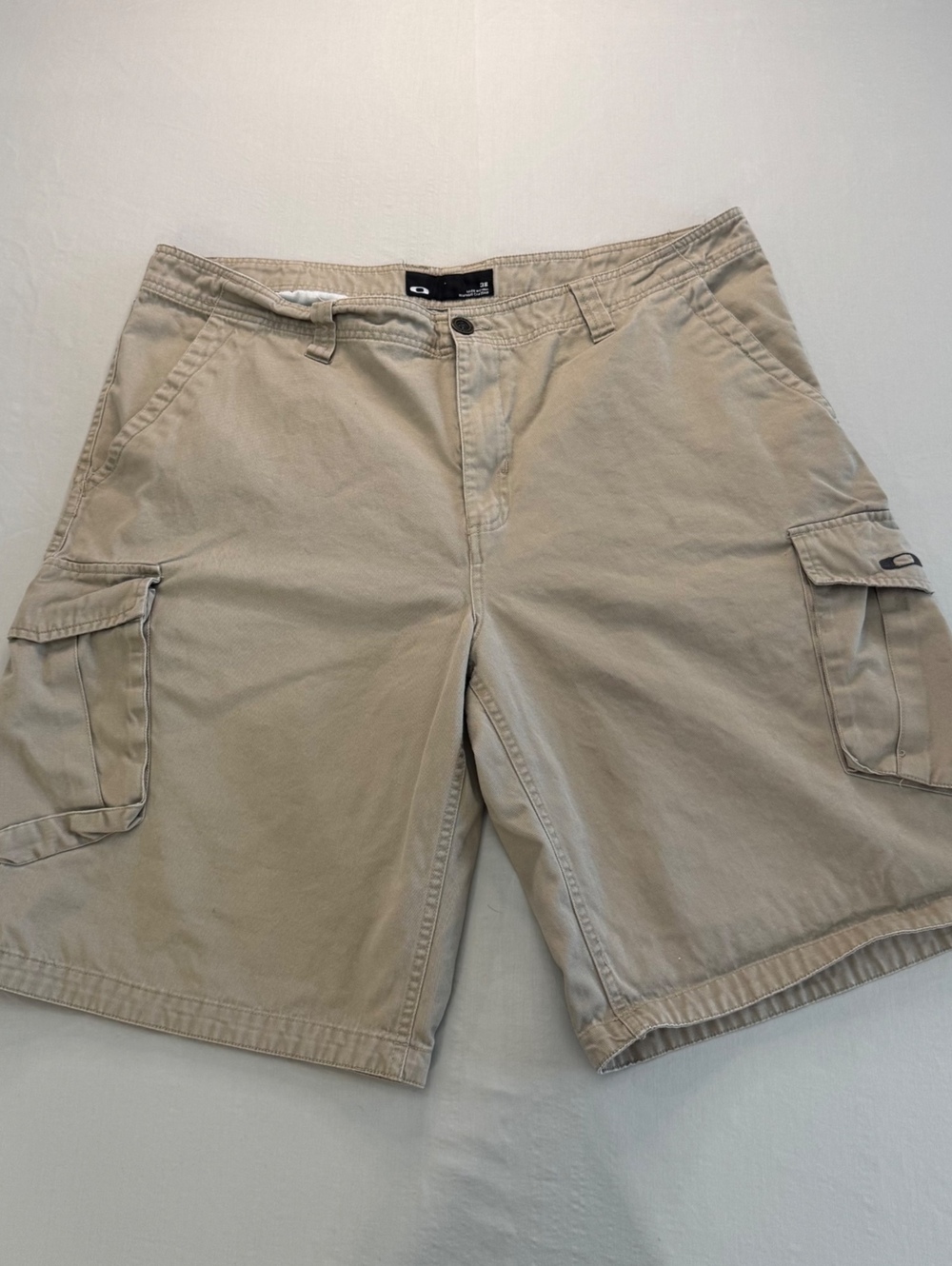 Oakley Cargo Shorts Men’s 36 Khaki Tan Utility Y2K Gorpcore Workwear Skater